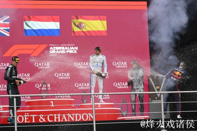 F1加拿大站:拉塞尔夺杆位并称雄,维斯塔潘获亚军 F1加拿大站:拉塞尔夺杆位并称雄,维斯塔潘获亚军